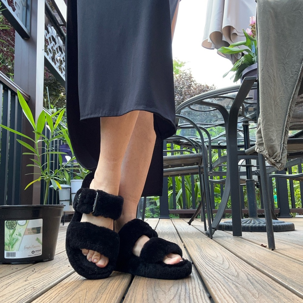 Last call! UGG Black Fuzzy Slippers for Women